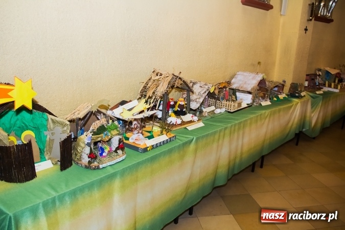 Zdjęcie w galerii na portalu naszraciborz.pl: Stajenki w powiecie raciborskim przygotowane na przyjście Jezusa wiadomości z regionu