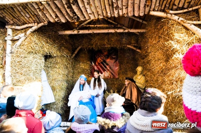 Zdjęcie w galerii na portalu naszraciborz.pl: Parafia Brzezie zaprasza do żywej szopki - jedynej takiej w powiecie raciborskim wiadomości z regionu