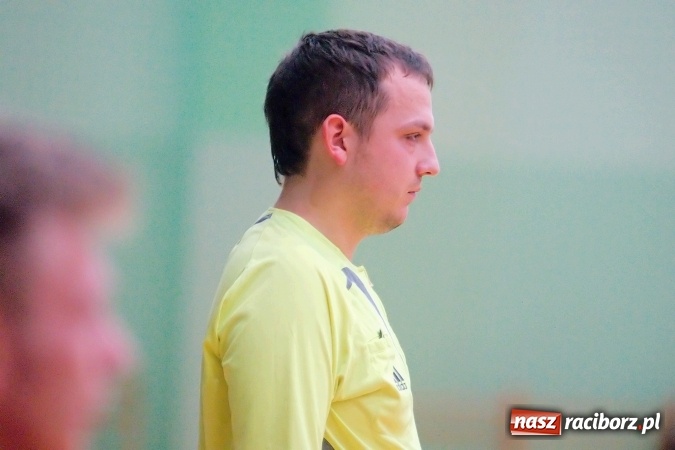 Zdjęcie w galerii na portalu naszraciborz.pl: Poświąteczne zmagania w HLPN. Wychylylybymy ponownie liderem wiadomości z regionu