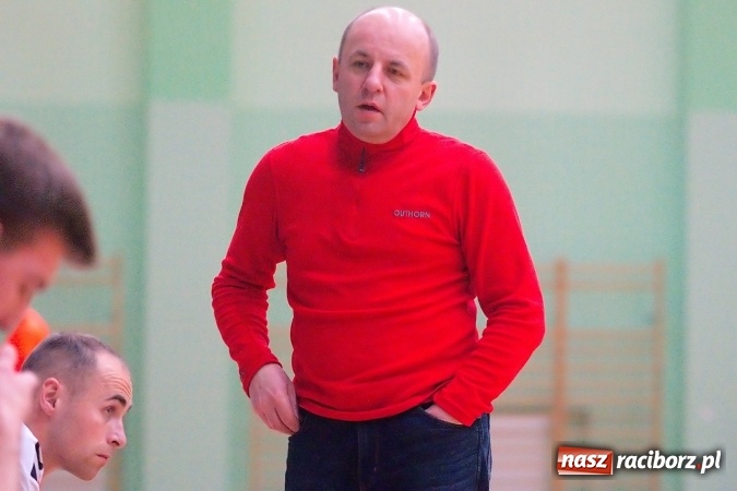 Zdjęcie w galerii na portalu naszraciborz.pl: Poświąteczne zmagania w HLPN. Wychylylybymy ponownie liderem wiadomości z regionu