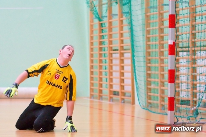 Zdjęcie w galerii na portalu naszraciborz.pl: Poświąteczne zmagania w HLPN. Wychylylybymy ponownie liderem wiadomości z regionu