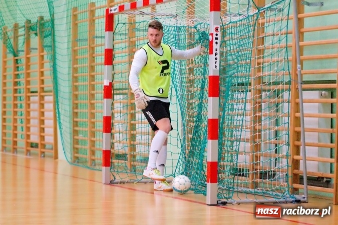 Zdjęcie w galerii na portalu naszraciborz.pl: Poświąteczne zmagania w HLPN. Wychylylybymy ponownie liderem wiadomości z regionu