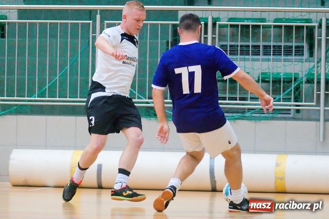 Zdjęcie w galerii na portalu naszraciborz.pl: Poświąteczne zmagania w HLPN. Wychylylybymy ponownie liderem wiadomości z regionu