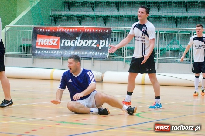 Zdjęcie w galerii na portalu naszraciborz.pl: Poświąteczne zmagania w HLPN. Wychylylybymy ponownie liderem wiadomości z regionu