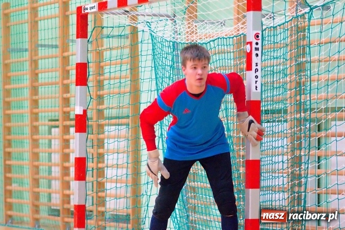 Zdjęcie w galerii na portalu naszraciborz.pl: Poświąteczne zmagania w HLPN. Wychylylybymy ponownie liderem wiadomości z regionu