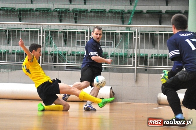 Zdjęcie w galerii na portalu naszraciborz.pl: HLPN: Grała druga liga wiadomości z regionu
