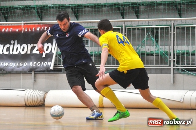 Zdjęcie w galerii na portalu naszraciborz.pl: HLPN: Grała druga liga wiadomości z regionu