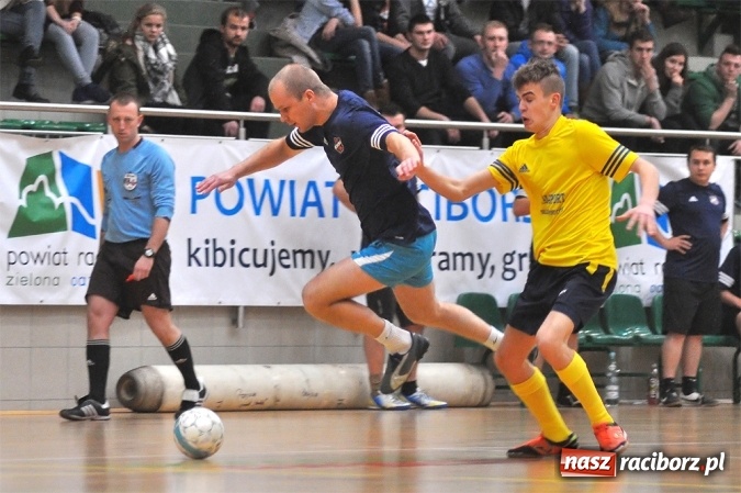 Zdjęcie w galerii na portalu naszraciborz.pl: HLPN: Grała druga liga wiadomości z regionu