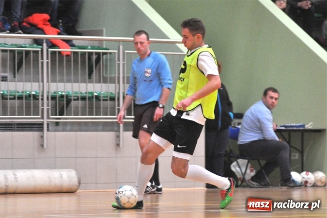 Zdjęcie w galerii na portalu naszraciborz.pl: HLPN: Grała druga liga wiadomości z regionu