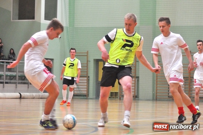 Zdjęcie w galerii na portalu naszraciborz.pl: HLPN: Grała druga liga wiadomości z regionu