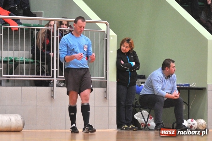 Zdjęcie w galerii na portalu naszraciborz.pl: HLPN: Grała druga liga wiadomości z regionu