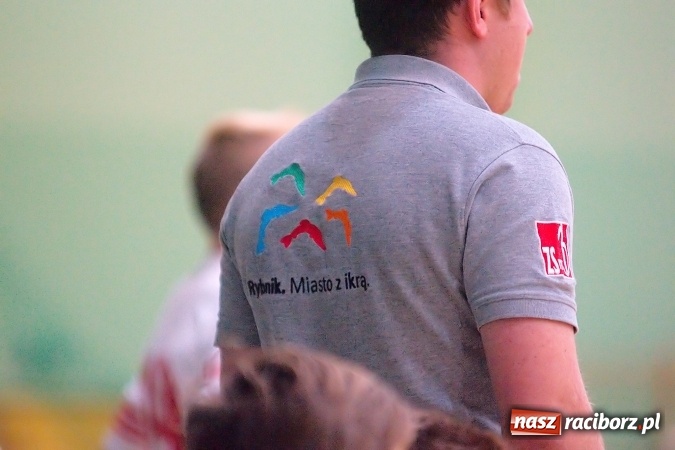 Zdjęcie w galerii na portalu naszraciborz.pl: Sportowe emocje w Arenie Rafako. III Turniej Noworoczny o puchar dyrektora SMS za nami. Raciborska Unia zwycięska wiadomości z regionu