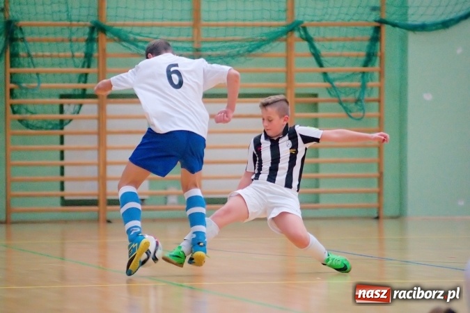 Zdjęcie w galerii na portalu naszraciborz.pl: Sportowe emocje w Arenie Rafako. III Turniej Noworoczny o puchar dyrektora SMS za nami. Raciborska Unia zwycięska wiadomości z regionu