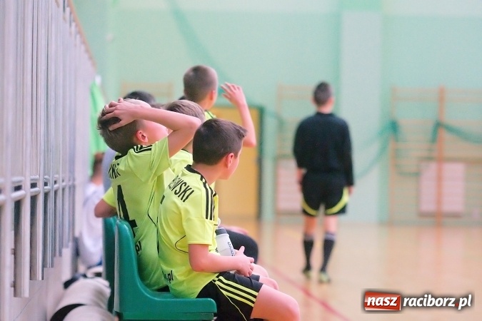 Zdjęcie w galerii na portalu naszraciborz.pl: Sportowe emocje w Arenie Rafako. III Turniej Noworoczny o puchar dyrektora SMS za nami. Raciborska Unia zwycięska wiadomości z regionu