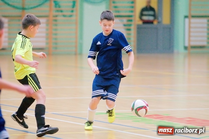 Zdjęcie w galerii na portalu naszraciborz.pl: Sportowe emocje w Arenie Rafako. III Turniej Noworoczny o puchar dyrektora SMS za nami. Raciborska Unia zwycięska wiadomości z regionu