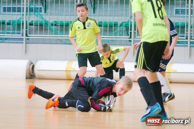 Zdjęcie w galerii na portalu naszraciborz.pl: Sportowe emocje w Arenie Rafako. III Turniej Noworoczny o puchar dyrektora SMS za nami. Raciborska Unia zwycięska wiadomości z regionu