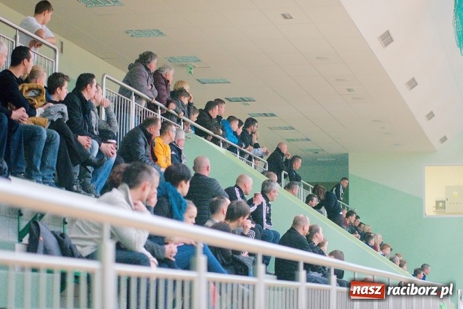 Zdjęcie w galerii na portalu naszraciborz.pl: Sportowe emocje w Arenie Rafako. III Turniej Noworoczny o puchar dyrektora SMS za nami. Raciborska Unia zwycięska wiadomości z regionu