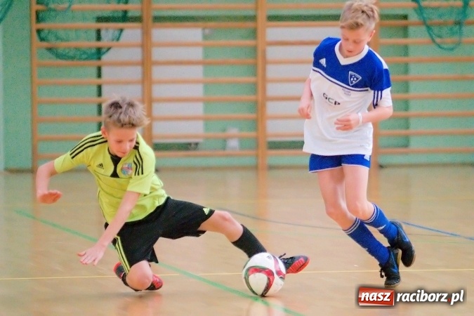 Zdjęcie w galerii na portalu naszraciborz.pl: Sportowe emocje w Arenie Rafako. III Turniej Noworoczny o puchar dyrektora SMS za nami. Raciborska Unia zwycięska wiadomości z regionu