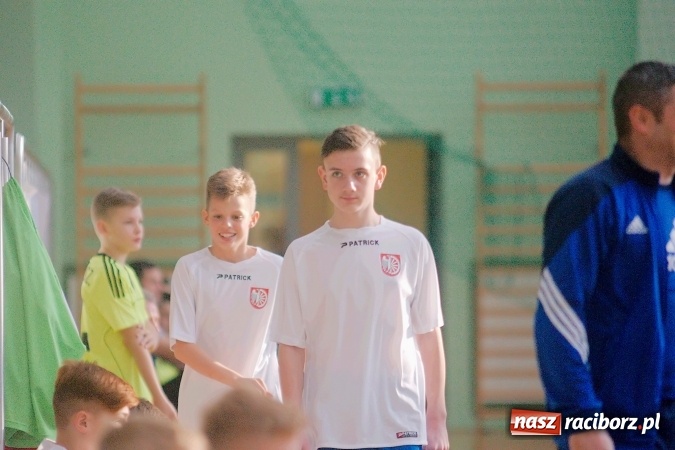 Zdjęcie w galerii na portalu naszraciborz.pl: Sportowe emocje w Arenie Rafako. III Turniej Noworoczny o puchar dyrektora SMS za nami. Raciborska Unia zwycięska wiadomości z regionu