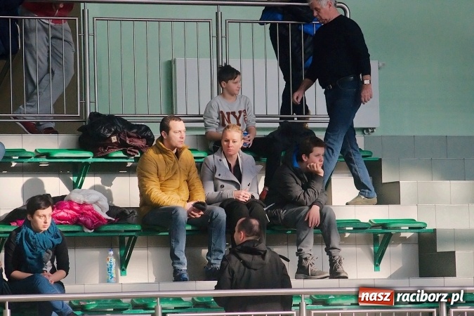Zdjęcie w galerii na portalu naszraciborz.pl: Sportowe emocje w Arenie Rafako. III Turniej Noworoczny o puchar dyrektora SMS za nami. Raciborska Unia zwycięska wiadomości z regionu