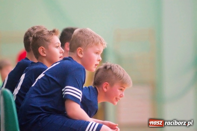 Zdjęcie w galerii na portalu naszraciborz.pl: Sportowe emocje w Arenie Rafako. III Turniej Noworoczny o puchar dyrektora SMS za nami. Raciborska Unia zwycięska wiadomości z regionu