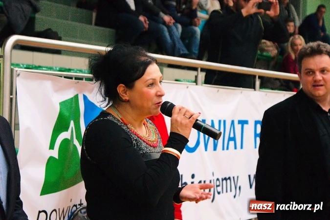 Zdjęcie w galerii na portalu naszraciborz.pl: Sportowe emocje w Arenie Rafako. III Turniej Noworoczny o puchar dyrektora SMS za nami. Raciborska Unia zwycięska wiadomości z regionu