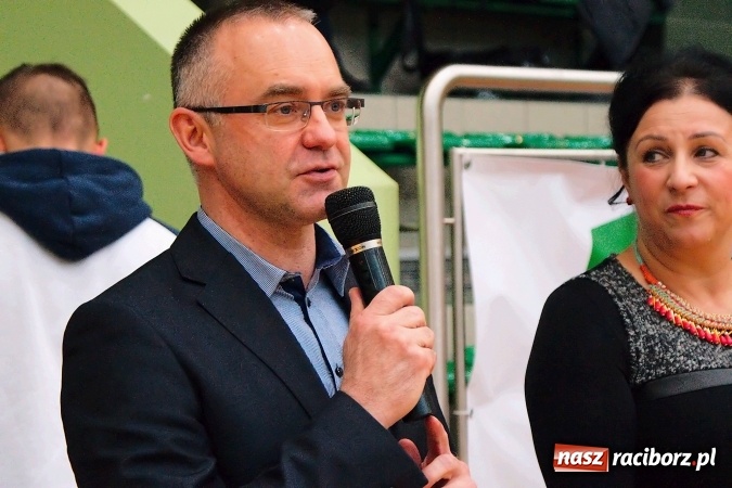 Zdjęcie w galerii na portalu naszraciborz.pl: Sportowe emocje w Arenie Rafako. III Turniej Noworoczny o puchar dyrektora SMS za nami. Raciborska Unia zwycięska wiadomości z regionu