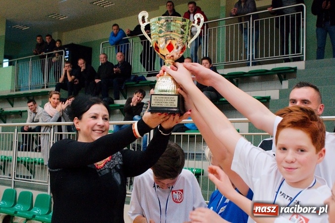 Zdjęcie w galerii na portalu naszraciborz.pl: Sportowe emocje w Arenie Rafako. III Turniej Noworoczny o puchar dyrektora SMS za nami. Raciborska Unia zwycięska wiadomości z regionu