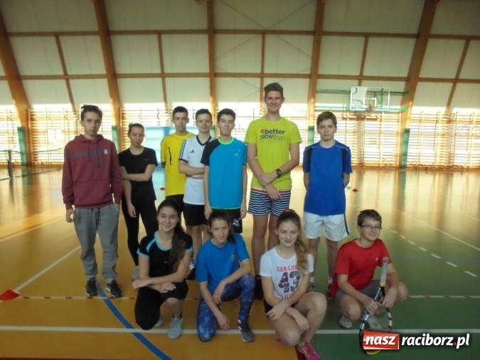 Zdjęcie w galerii na portalu naszraciborz.pl: Świąteczny turniej deblowy wiadomości z regionu