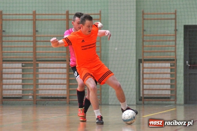 Zdjęcie w galerii na portalu naszraciborz.pl: Pierwsze mecze HLPN w nowym roku wiadomości z regionu