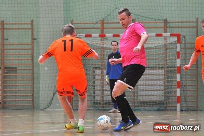 Zdjęcie w galerii na portalu naszraciborz.pl: Pierwsze mecze HLPN w nowym roku wiadomości z regionu