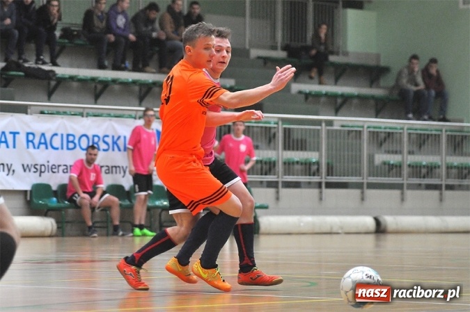 Zdjęcie w galerii na portalu naszraciborz.pl: Pierwsze mecze HLPN w nowym roku wiadomości z regionu