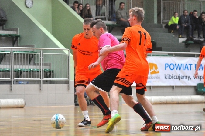 Zdjęcie w galerii na portalu naszraciborz.pl: Pierwsze mecze HLPN w nowym roku wiadomości z regionu