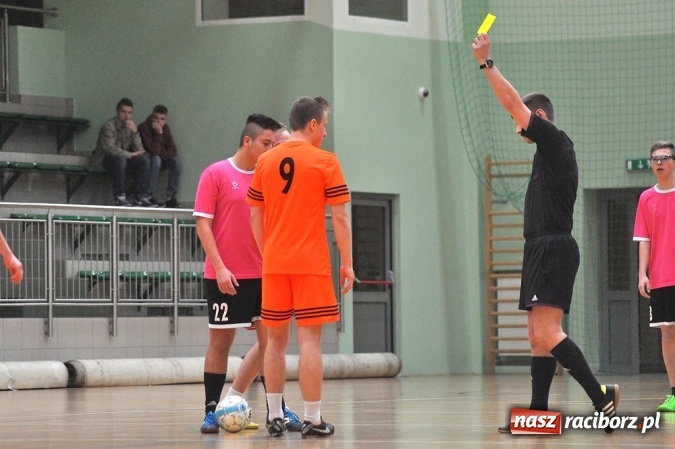 Zdjęcie w galerii na portalu naszraciborz.pl: Pierwsze mecze HLPN w nowym roku wiadomości z regionu