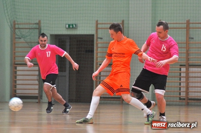 Zdjęcie w galerii na portalu naszraciborz.pl: Pierwsze mecze HLPN w nowym roku wiadomości z regionu