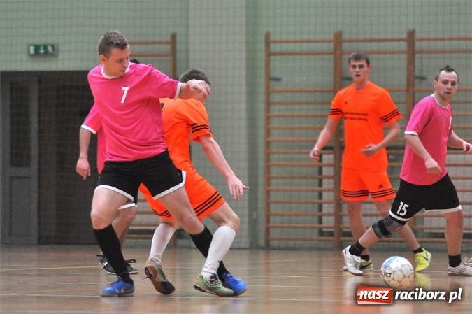 Zdjęcie w galerii na portalu naszraciborz.pl: Pierwsze mecze HLPN w nowym roku wiadomości z regionu