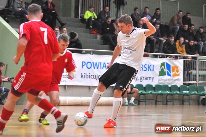 Zdjęcie w galerii na portalu naszraciborz.pl: Pierwsze mecze HLPN w nowym roku wiadomości z regionu