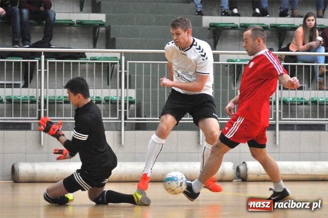 Zdjęcie w galerii na portalu naszraciborz.pl: Pierwsze mecze HLPN w nowym roku wiadomości z regionu
