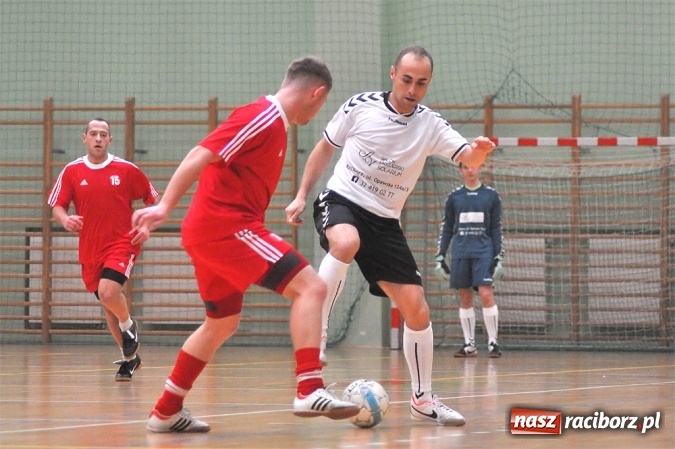 Zdjęcie w galerii na portalu naszraciborz.pl: Pierwsze mecze HLPN w nowym roku wiadomości z regionu