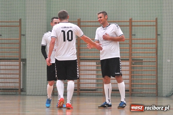 Zdjęcie w galerii na portalu naszraciborz.pl: Pierwsze mecze HLPN w nowym roku wiadomości z regionu