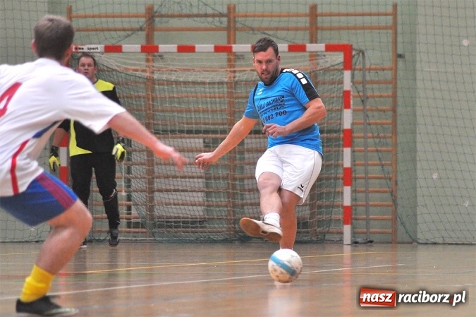 Zdjęcie w galerii na portalu naszraciborz.pl: Pierwsze mecze HLPN w nowym roku wiadomości z regionu