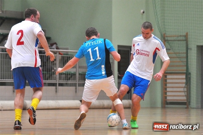 Zdjęcie w galerii na portalu naszraciborz.pl: Pierwsze mecze HLPN w nowym roku wiadomości z regionu