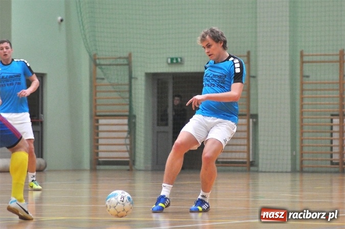 Zdjęcie w galerii na portalu naszraciborz.pl: Pierwsze mecze HLPN w nowym roku wiadomości z regionu