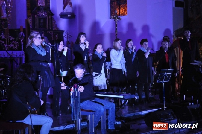 Zdjęcie w galerii na portalu naszraciborz.pl: Gdzie jest nasze polskie Betlejem, czyli Carrantuohill i AF Music w Brzeziu wiadomości z regionu