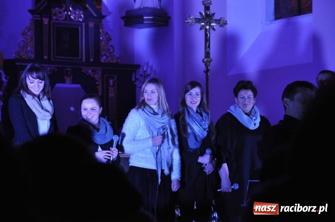 Zdjęcie w galerii na portalu naszraciborz.pl: Gdzie jest nasze polskie Betlejem, czyli Carrantuohill i AF Music w Brzeziu wiadomości z regionu