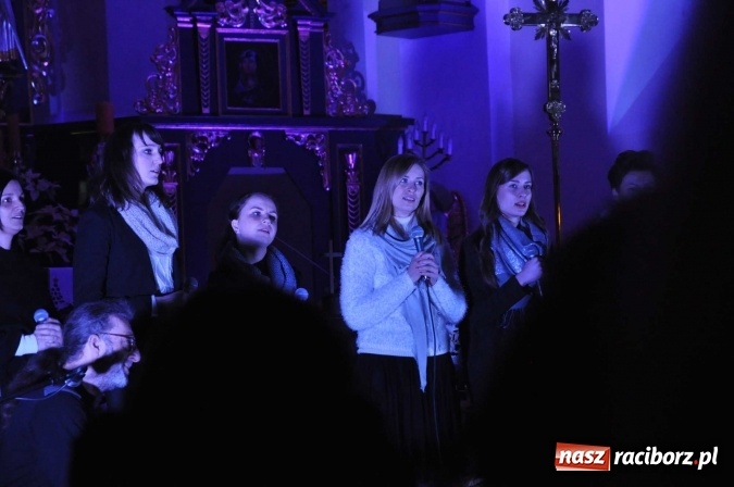 Zdjęcie w galerii na portalu naszraciborz.pl: Gdzie jest nasze polskie Betlejem, czyli Carrantuohill i AF Music w Brzeziu wiadomości z regionu