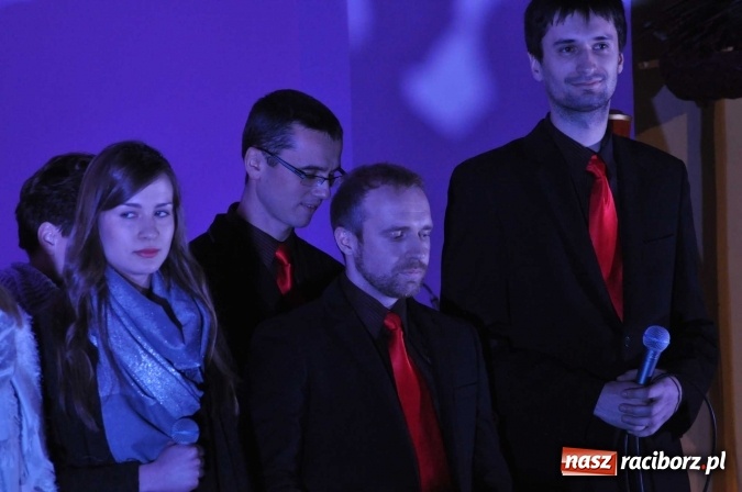 Zdjęcie w galerii na portalu naszraciborz.pl: Gdzie jest nasze polskie Betlejem, czyli Carrantuohill i AF Music w Brzeziu wiadomości z regionu