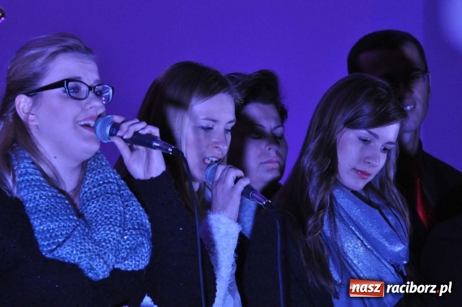 Zdjęcie w galerii na portalu naszraciborz.pl: Gdzie jest nasze polskie Betlejem, czyli Carrantuohill i AF Music w Brzeziu wiadomości z regionu