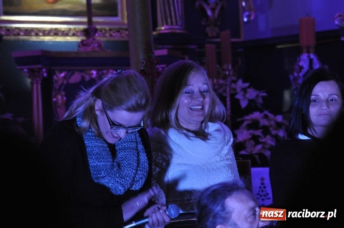 Zdjęcie w galerii na portalu naszraciborz.pl: Gdzie jest nasze polskie Betlejem, czyli Carrantuohill i AF Music w Brzeziu wiadomości z regionu