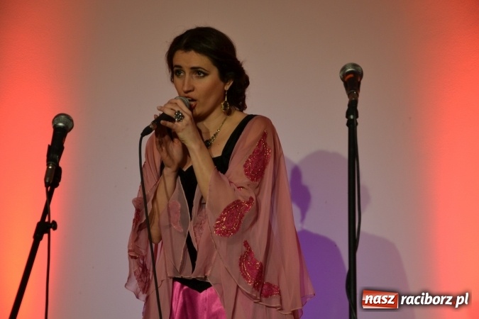 Zdjęcie w galerii na portalu naszraciborz.pl: Noworoczna gala operetkowa na Zamku Piastowskim wiadomości z regionu